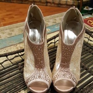 Coloriffics high heels